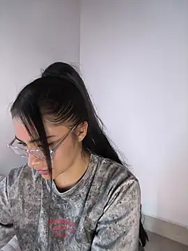 in-ur-dreams (F young) - Hey baby