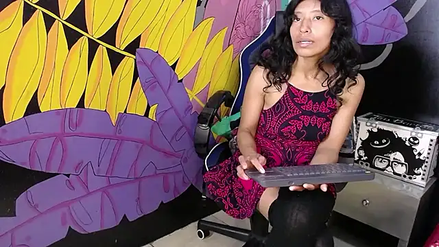 karolinee_66_ webcam