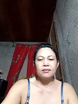 everleigh_mom - Everleigh_mom's free webcam