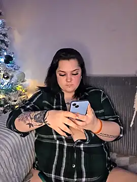 Saucy-Serenity webcam