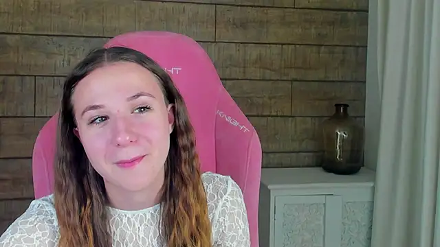 kristinabellini - KristinaBellini's free webcam - UK Sex Cams