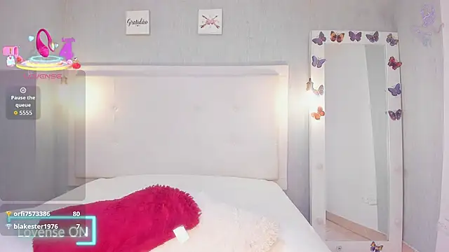 esmeraldanyx (F young) - lovense in ass