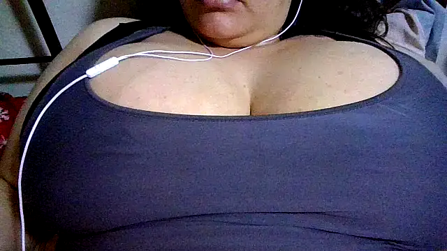 kosem4 - Kosem4's free webcam - UK Sex Cams