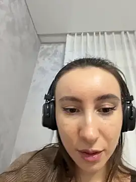 viviandaimond1 webcam