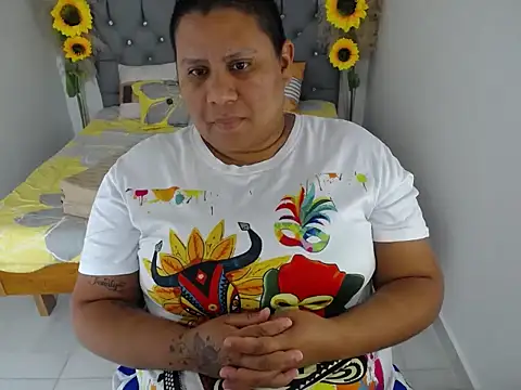 hotlesby_valery webcam