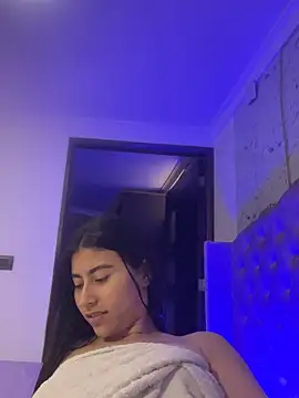 isabella_montoya (F young) - SQUIRT