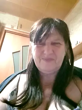 Apeesynka55211 webcam