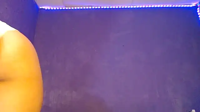 marina_huerta03 live cam screenshot females from Colombia on VideoChat.work — Live Cam Directory