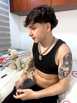 thomas_big_dick (M twink) - Hi thom