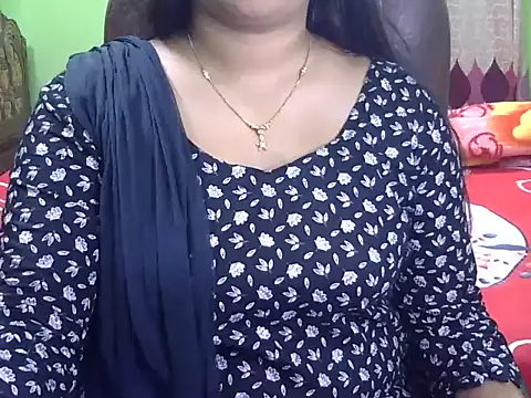 BengaliQueenStar webcam