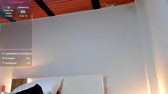 ClaraMariaMon webcam