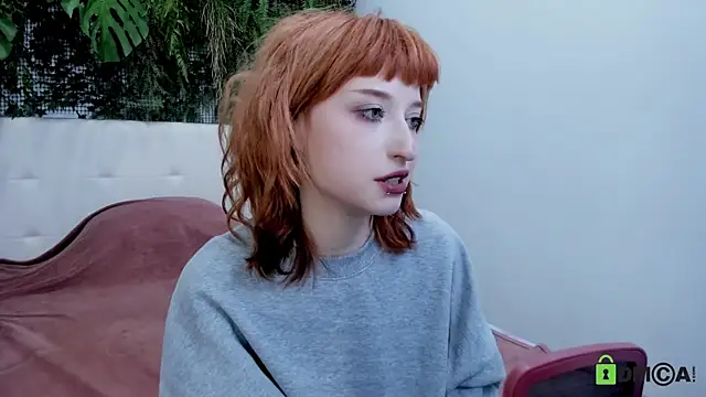 elizanik_ (F teen) - pay apartment rent(