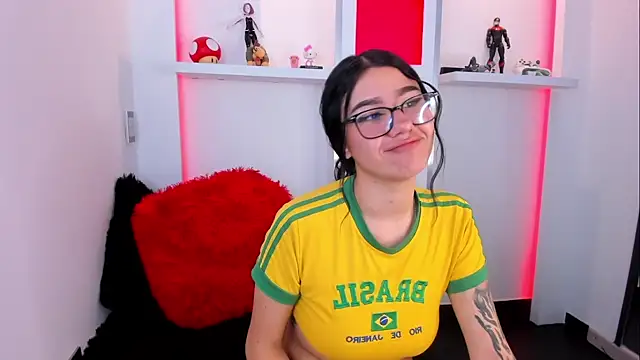 charlotte_millers (F teen) - Rub pussy close up 🌸💋