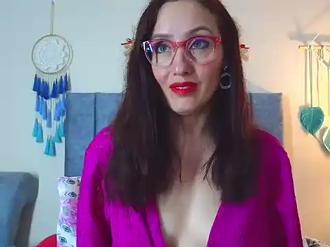 iberianmoonmk (F milf) - dildo in ass and dildo in pussy