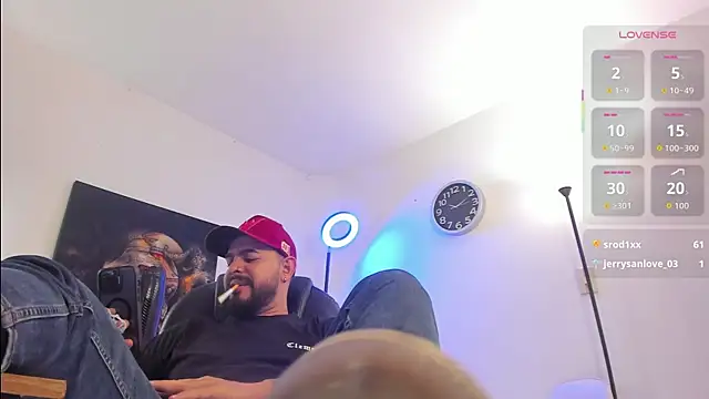 ethan_castellano (Ask my age) - Cum Show Urbano