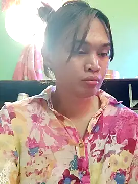 queensoreal (Ask my age) - Give me love and support.cumcum💦