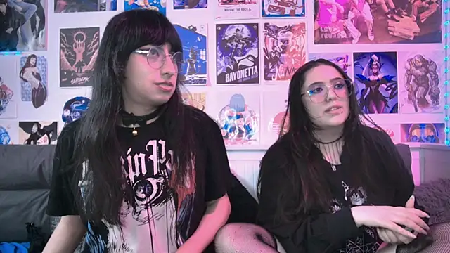 snowblack_ - Snowblack_'s free webcam