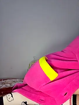 altinya - Altinya's free webcam - UK Sex Cams