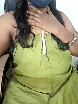 Tamil-hotwife