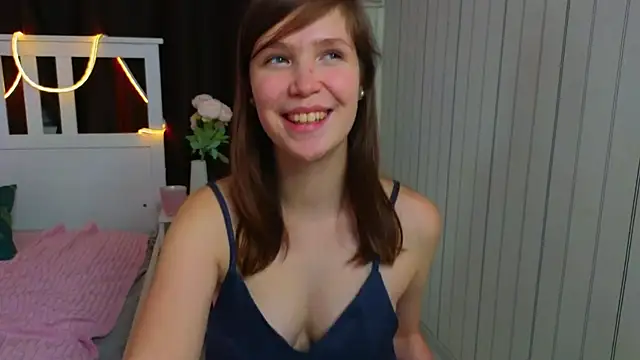 BeatrixCarIeton webcam