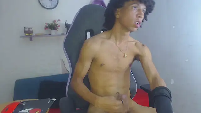 xion_ez - Xion_ez's free webcam - UK Sex Cams