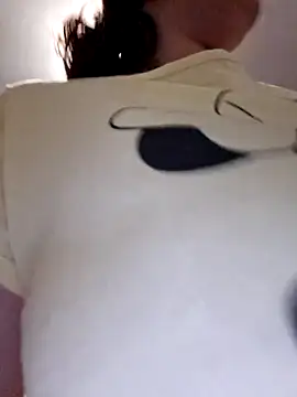 ariana381 (Ask my age) - Ejaculare orala