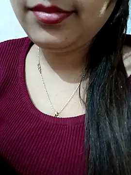 Shanaya_Hotty webcam