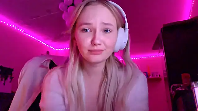 KarinRobertson webcam