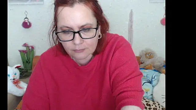 PlayfullMature webcam