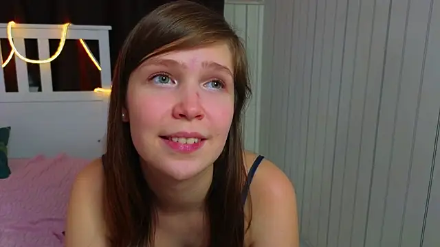 BeatrixCarIeton webcam