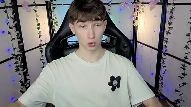 maxwellchiik (M twink) - Jerk off