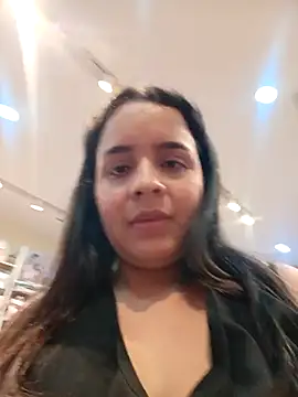 Julieth_hot-69 webcam