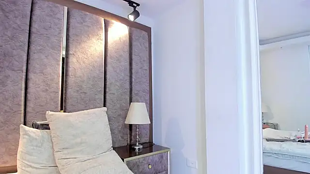 barbiemonet - BarbieMonet's free webcam