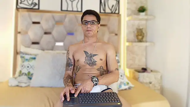 Andrew_Haalls webcam