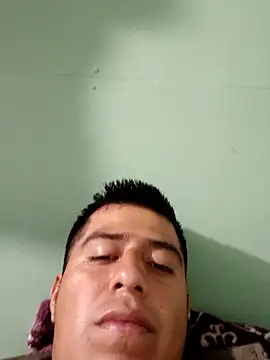 Penelargo1233r webcam