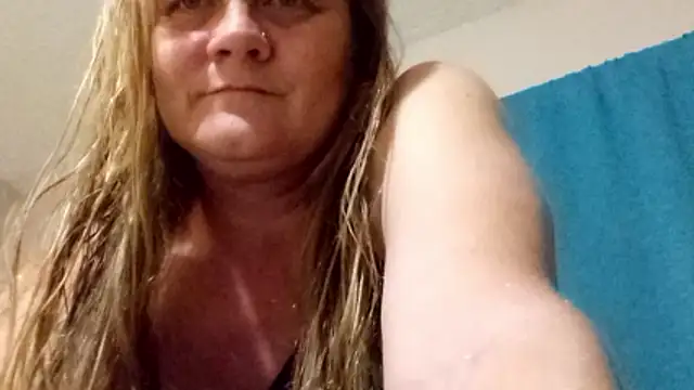 wetnwildforyou webcam