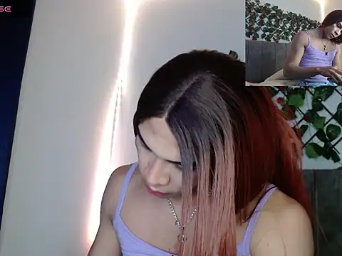 Coral_Santana_x webcam