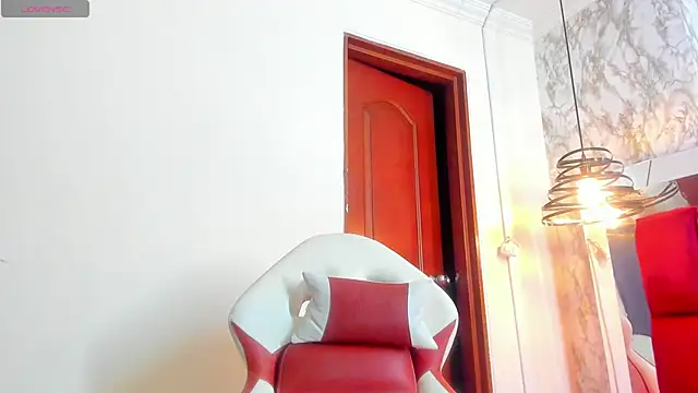 Sheilly_brown webcam