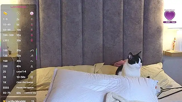 juliana-mancini webcam