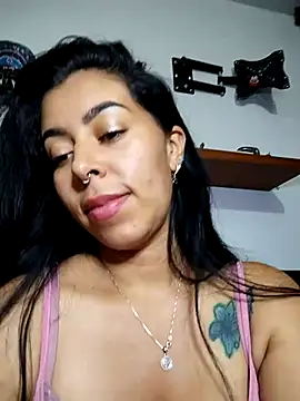 luianna (F young) - Oil show on my ass spanking