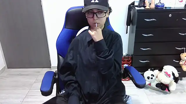 thomascooper7 webcam