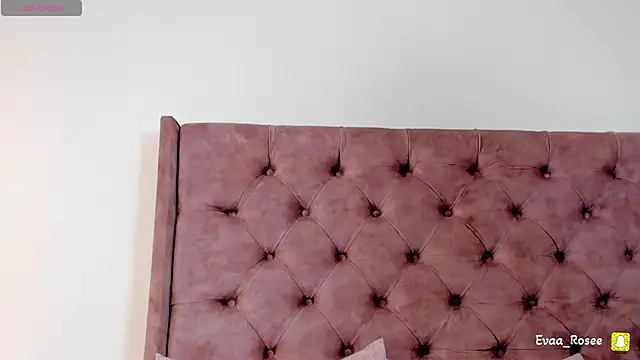 eva_roseee (F teen) - blowjob