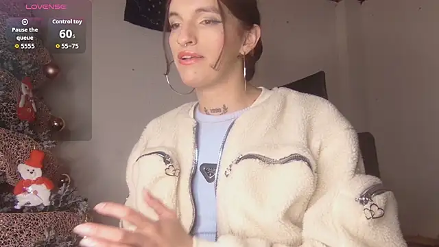 Scarlett_crastrawberry webcam