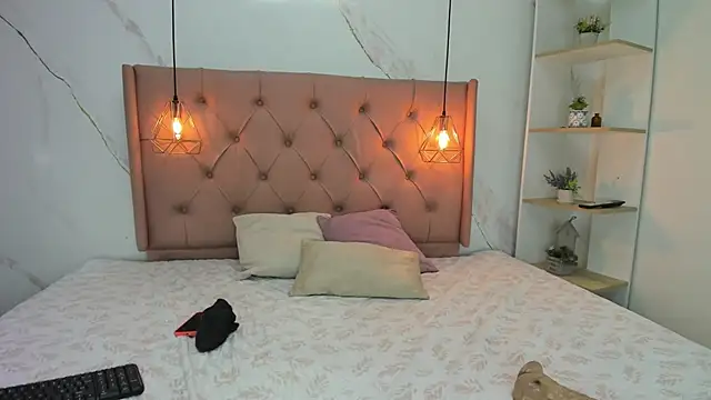 Belle_Brunette webcam