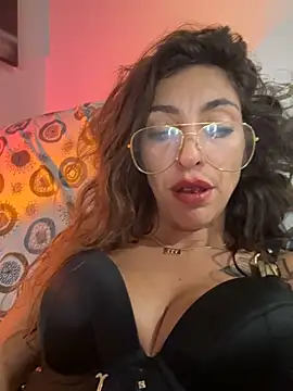 Amani_thewolf webcam