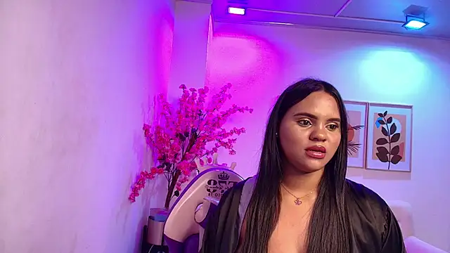 anie_johnson (F teen) - All Naked 😈