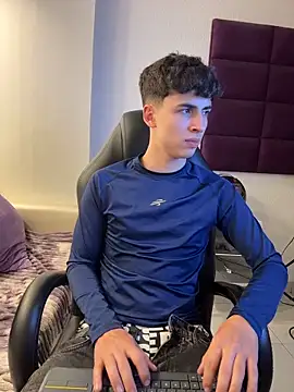 AdrianRinaldi webcam