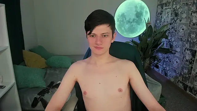 allert_ (M young) - Play with balls & jerkoff 5 mins