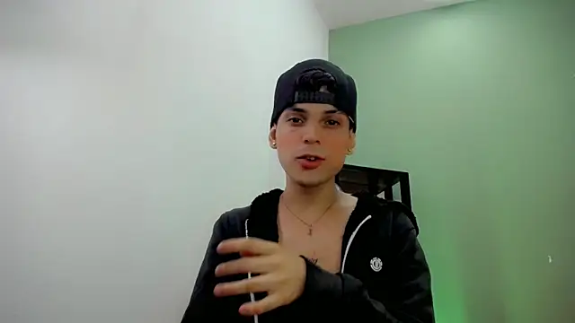 dilan_hott_ (M twink) - CUM IN PUBLIC💦🔥