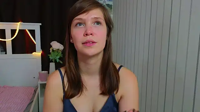 BeatrixCarIeton webcam